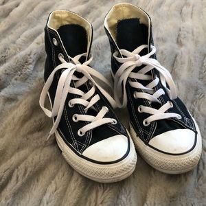 Black high top Converse lightly used size 7